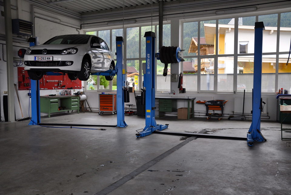 Freie Kfz Werkstatt In Der Nähe WAGENMACHER . Freie KFZ Meisterwerkstatt für alle Marken . KFZ
